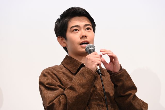 黒崎煌代、“母”井川遥の若々しさに驚き　『見はらし世代』公開記念舞台挨拶（8枚目）