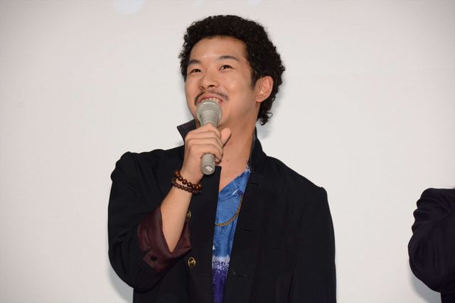 村上虹郎、すまし顔でいたずら…！ドラマ「仰げば尊し」舞台あいさつフォトギャラリー！（9枚目）