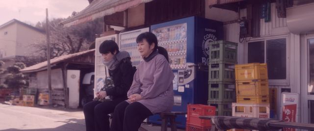 伊藤万理華・主演『息をするように』場面写真（6枚目）