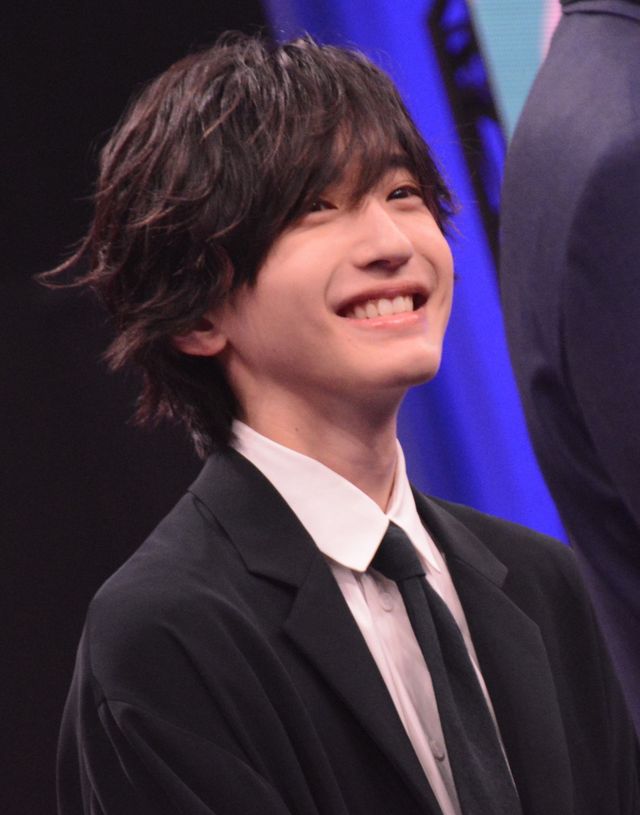 日曜劇場「キャスター」で阿部寛と共演する道枝駿佑