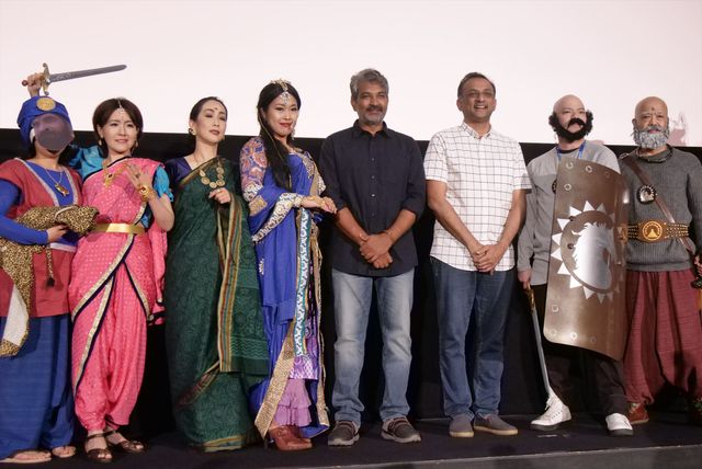 監督も大興奮！『バーフバリ　王の凱旋』＜絶叫上映＞舞台挨拶（3枚目）