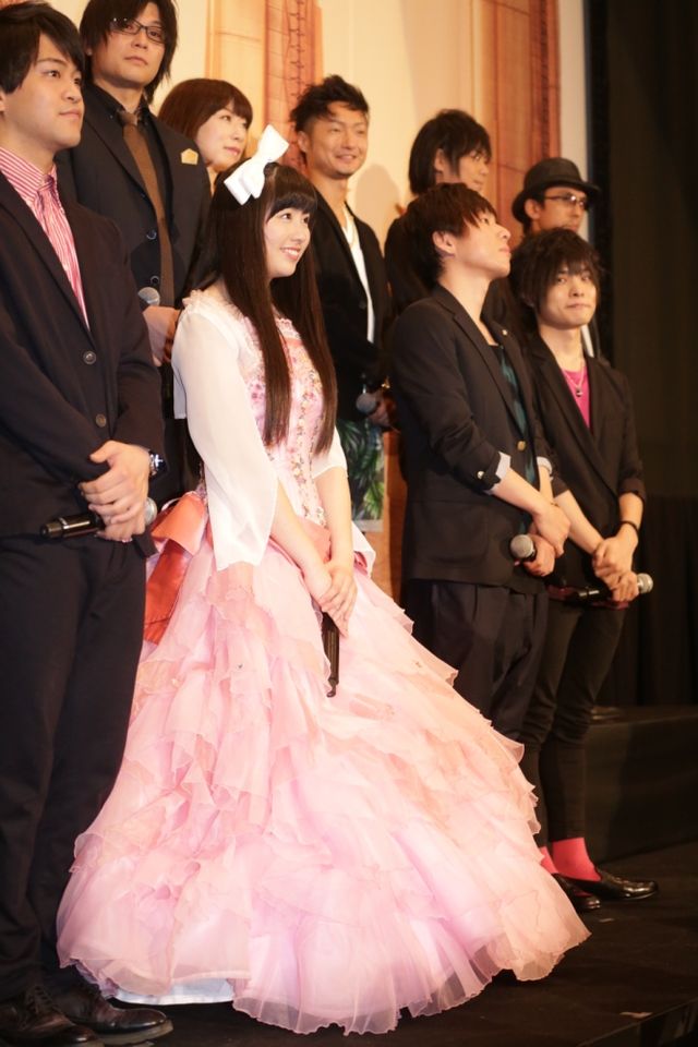 ももクロ佐々木、センターに恐縮！映画『聖闘士星矢 LEGEND of SANCTUARY』初日舞台あいさつフォトギャラリー（6枚目）