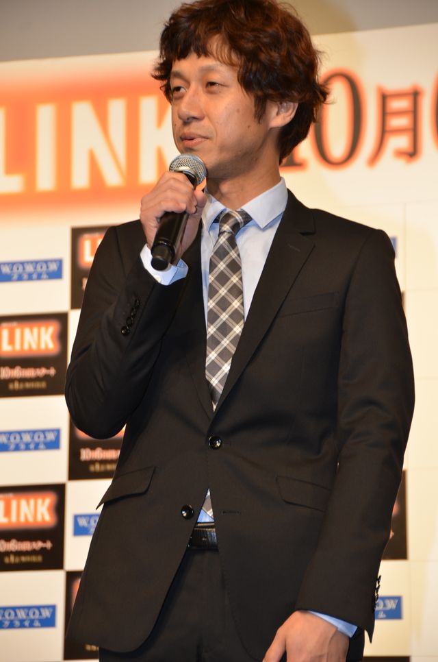 豪華キャスト集結の新ドラマ「LINK」、初めて目があったとき照れちゃったと大森南朋と綾野剛　画像ギャラリー：フォトギャラリー