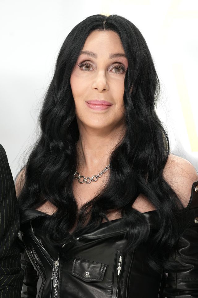 シェールとアレクサンダー・“AE”・エドワーズ（4枚目）