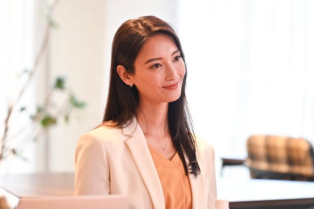 「無能の鷹」ペン回しが伏線に！爆笑＆感動の第2話場面写真（3枚目）