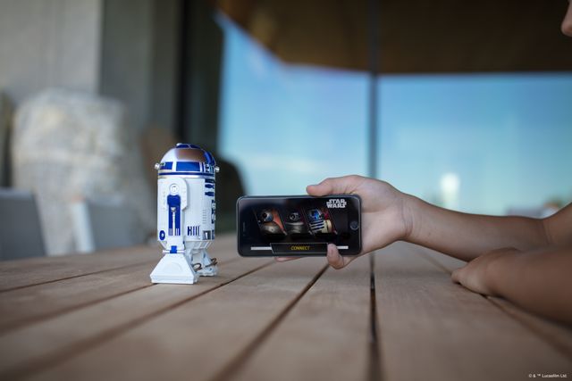 『スター・ウォーズ』R2-D2、BB-8、BB-9Eをスマホで操作！（14枚目）