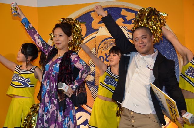 B'z「ultra soul」で登場…イベントフォトギャラリー（6枚目）