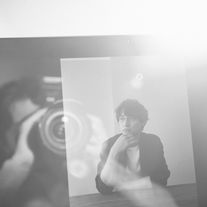 福士蒼汰、自宅で撮影したPC越しのポートレート