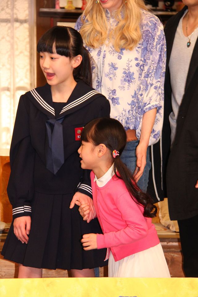 愛菜ちゃん&シャーロット、母娘バトルに「楽しい」　初対面はハグ　画像ギャラリー（22枚目）