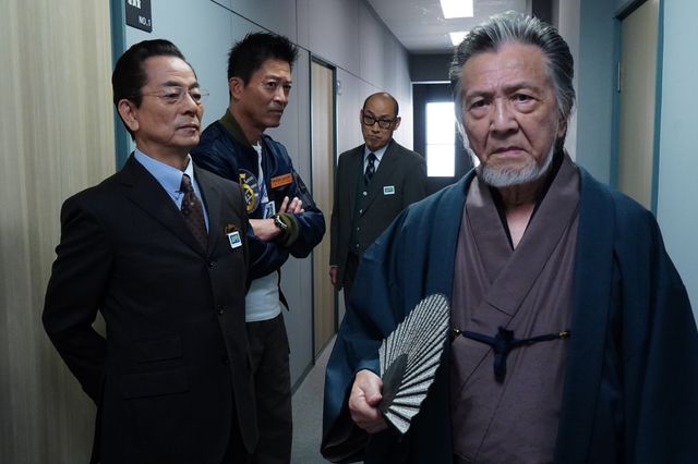 内村刑事部長、昵懇の仲だった暴力団組長と再び対峙！「相棒 season22」第9話（8枚目）