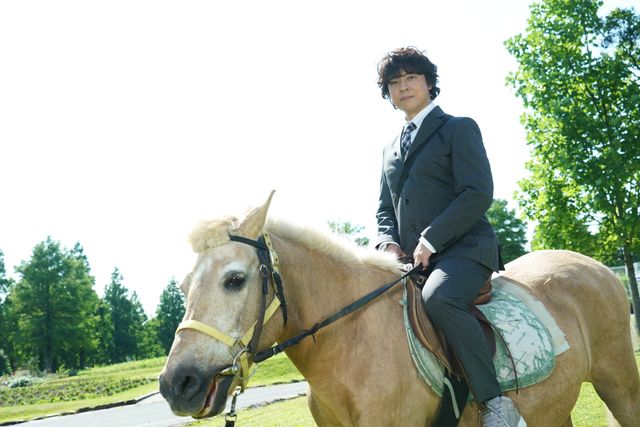 上川隆也の華麗な乗馬姿も！「遺留捜査スペシャル」新作場面写真（6枚目）