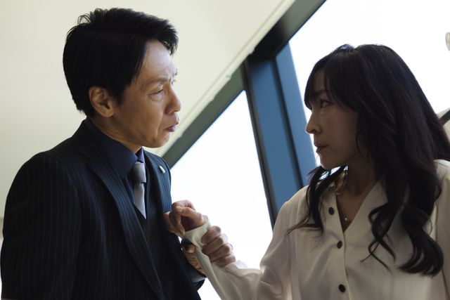 「魔物」麻生久美子&塩野瑛久の大胆ラブシーン!第2話「愛欲のキムチチゲ」場面写真(23枚目)