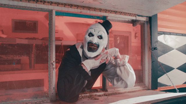 『テリファー』殺人鬼アート・ザ・クラウン7変化！場面写真（6枚目）