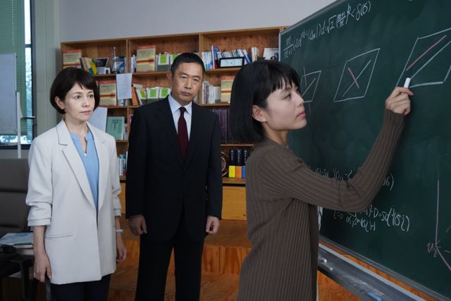 沢城みゆきが大学准教授役！「科捜研の女　Season21」第1話（4枚目）