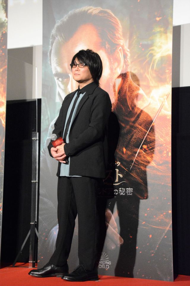 宮野真守、森川智之、井上和彦がマンティコアダンスのポーズ！『ファンタスティック・ビーストとダンブルドアの秘密』大ヒット御礼舞台あいさつ（5枚目）