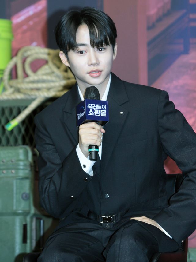 イ・ドンウク銀髪で登場！「殺し屋たちの店」製作発表会見（22枚目）