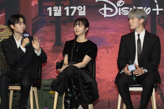 イ・ドンウク銀髪で登場！「殺し屋たちの店」製作発表会見（25枚目）