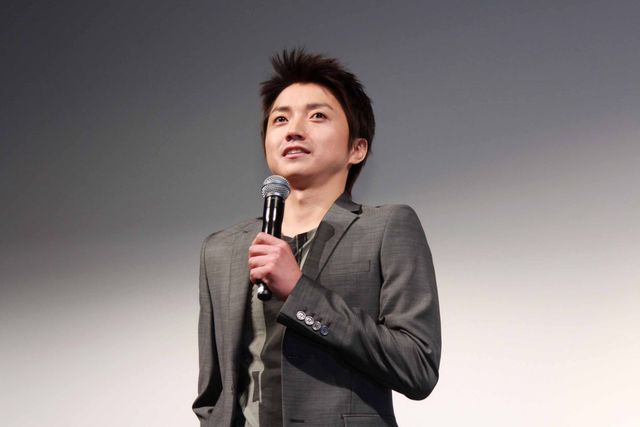 藤原竜也、一般女性との婚約をファンに生報告!!　永作博美、北村有起哉と新感線出演者におめでた続き!!　画像ギャラリー（3枚目）