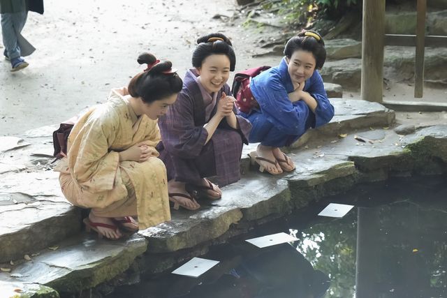 借金を背負った家族を養う遊女・なみ（さとうほなみ） …「ばけばけ」第5回場面写真（4枚目）