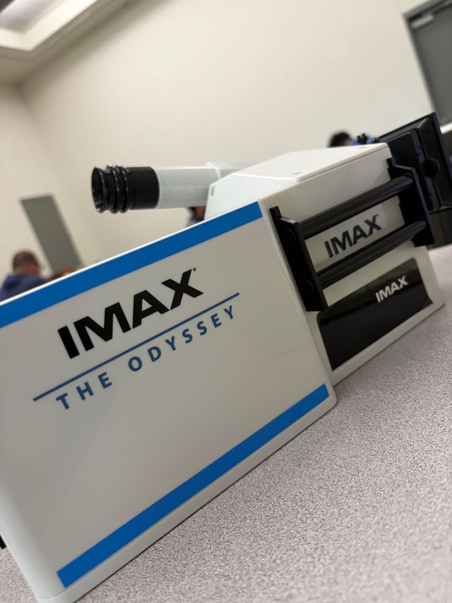 サンディエゴ・コミコンで販売！話題の「IMAXカメラ型ポップコーンボックス」開封してみた（3枚目）