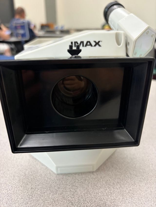 サンディエゴ・コミコンで販売！話題の「IMAXカメラ型ポップコーンボックス」開封してみた（4枚目）