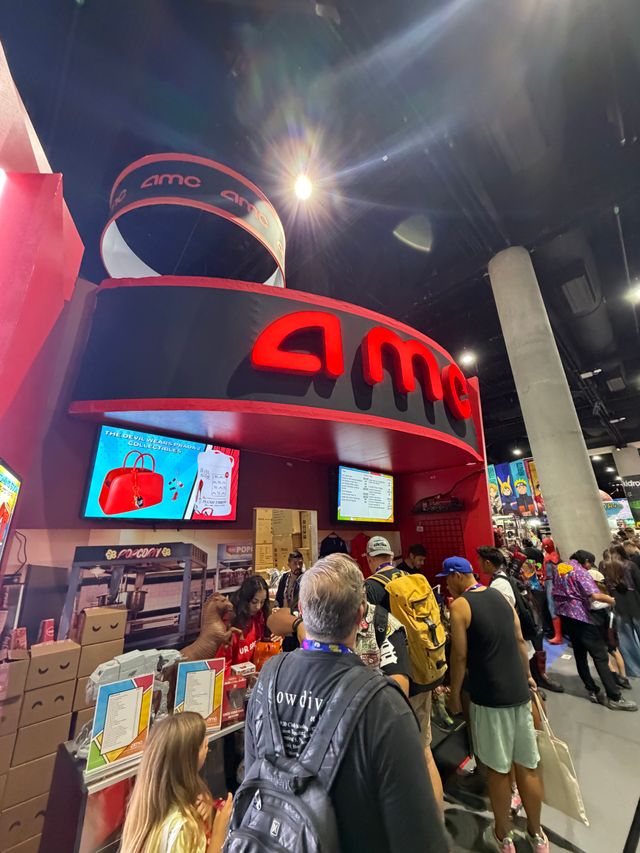 サンディエゴ・コミコンで販売！話題の「IMAXカメラ型ポップコーンボックス」開封してみた（11枚目）