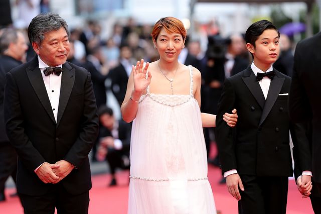 安藤サクラ、ドレス姿でカンヌ彩る！『怪物』レッドカーペットフォトギャラリー（4枚目）