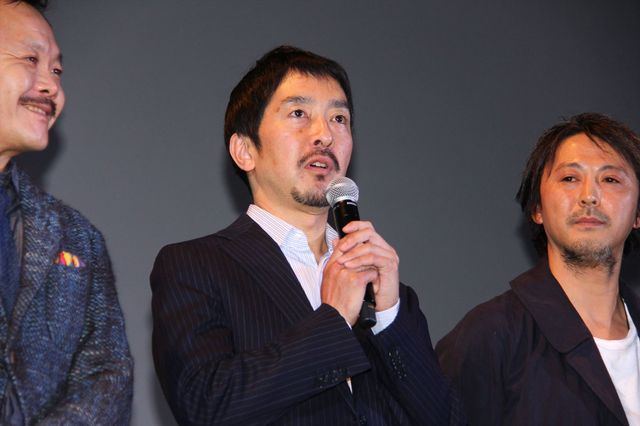 市原隼人、サプライズの誕生日ケーキに満面の笑み！フォトギャラリー（13枚目）