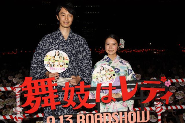 上白石萌音が、真夏の夜に「舞妓はレディ音頭」を披露！　画像ギャラリー（6枚目）