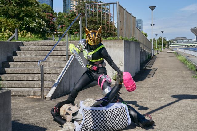 デュオ交代チャンス券、発動！「仮面ライダーギーツ」第6話「邂逅V：逆転のブースト」（4枚目）