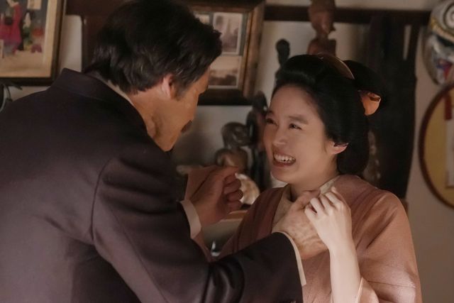 トキ（高石あかり）が怪談を語って…朝ドラ「ばけばけ」第120回の場面写真（5枚目）