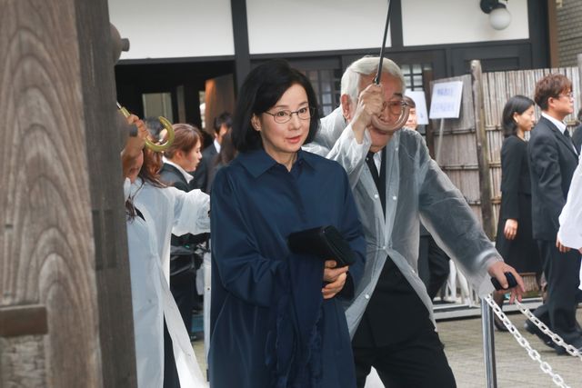 樹木希林さん告別式・参列者（15枚目）