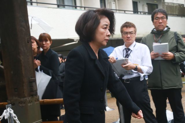 樹木希林さん告別式・参列者（21枚目）