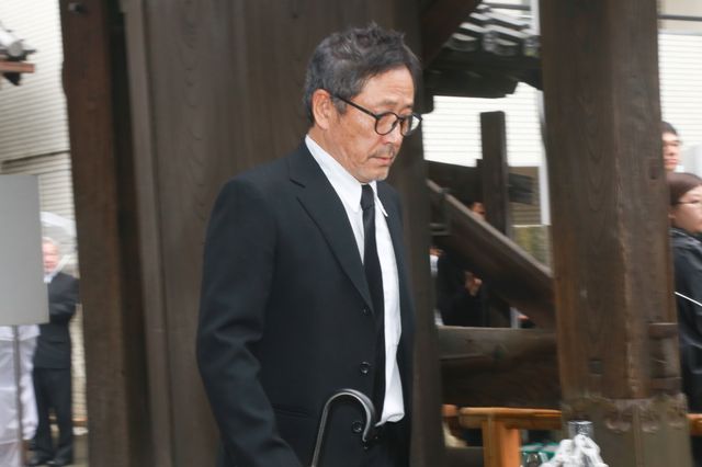 樹木希林さん告別式・参列者（28枚目）