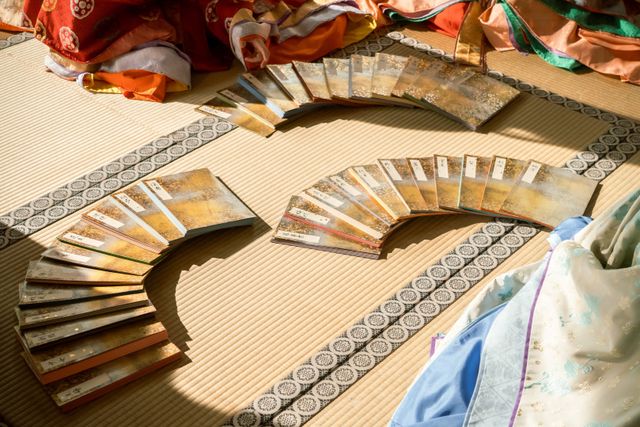 「源氏物語」豪華本の制作過程…「光る君へ」第37回場面写真（10枚目）