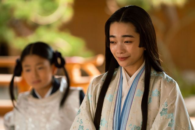 「源氏物語」豪華本の制作過程…「光る君へ」第37回場面写真（17枚目）