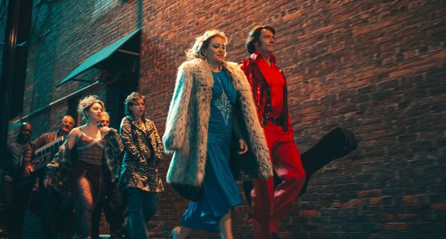 ヒュー・ジャックマン×ケイト・ハドソン『ソング・サング・ブルー』フォトギャラリー（5枚目）