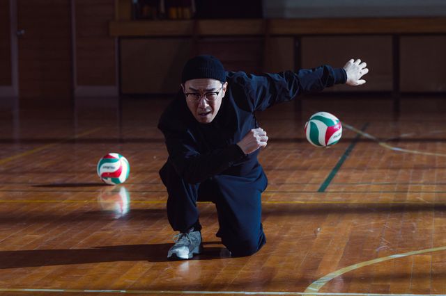 「ホットスポット」宇宙人・高橋がしょうもなさ過ぎるミッションで能力無駄遣い！第2話場面写真：フォトギャラリー