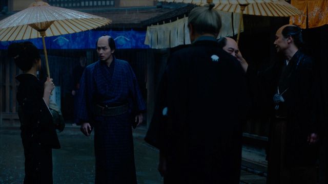 蔦重、階段落ち異例の演出に感動広がる…！「べらぼう」第23回場面写真（5枚目）