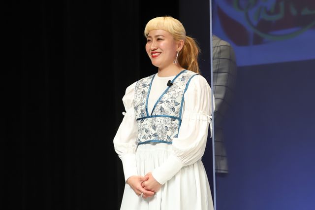 綾瀬はるか＆西島秀俊、息ぴったり！『奥様は、取り扱い注意』公開直前イベント（4枚目）