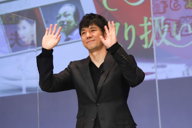 綾瀬はるか＆西島秀俊、息ぴったり！『奥様は、取り扱い注意』公開直前イベント（13枚目）