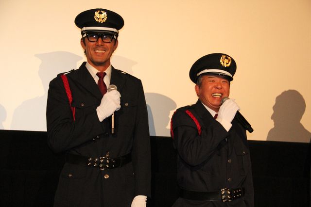 映画『カラスの親指』舞台あいさつ写真ギャラリー（4枚目）