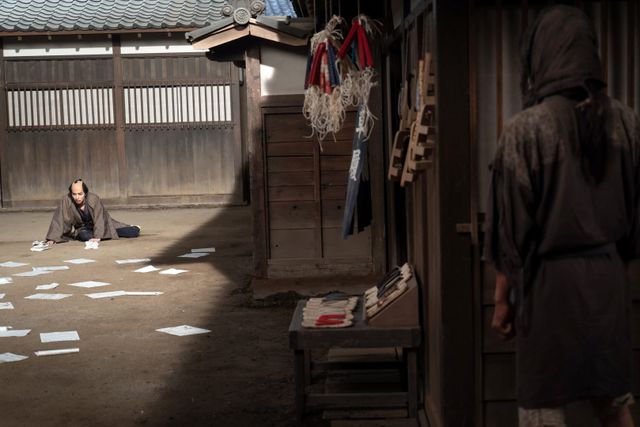 一橋治済（生田斗真）がまさかの変装…「べらぼう」第32回場面写真（4枚目）