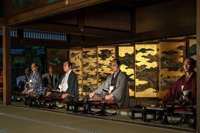 一橋治済（生田斗真）がまさかの変装…「べらぼう」第32回場面写真（7枚目）