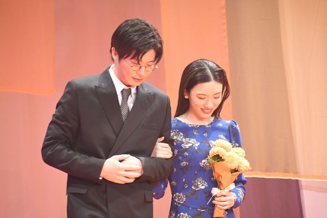 石原さとみが初の母親役！『そして、バトンは渡された』ジャパンプレミア（6枚目）