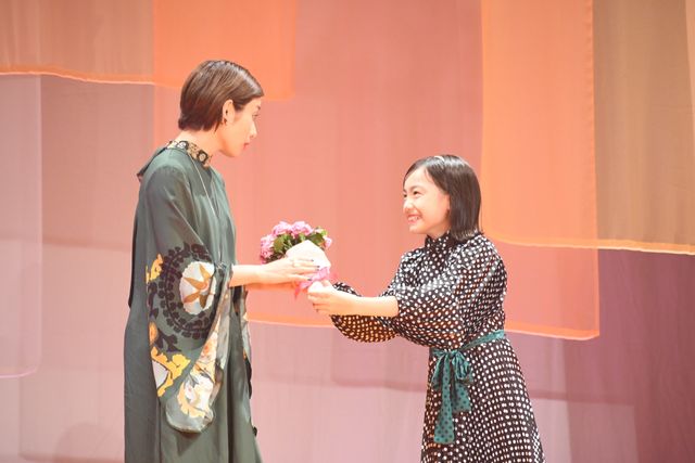 石原さとみが初の母親役！『そして、バトンは渡された』ジャパンプレミア（12枚目）