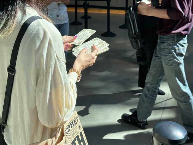 「バック・トゥ・ホグワーツ」イベント＆9と3/4番線にある「レイルウェイショップ」の様子（7枚目）