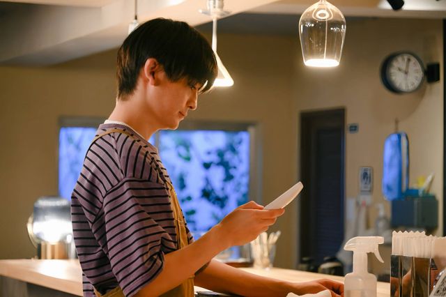 「Tシャツが乾くまで」充（松山ケンイチ）の手紙に波紋…第4話場面写真（8枚目）