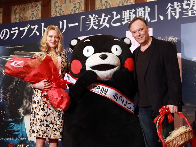 美女からのキスにくまモン、メロメロ！『美女と野獣』来日記者会見フォトギャラリー（10枚目）