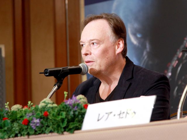 美女からのキスにくまモン、メロメロ！『美女と野獣』来日記者会見フォトギャラリー（16枚目）